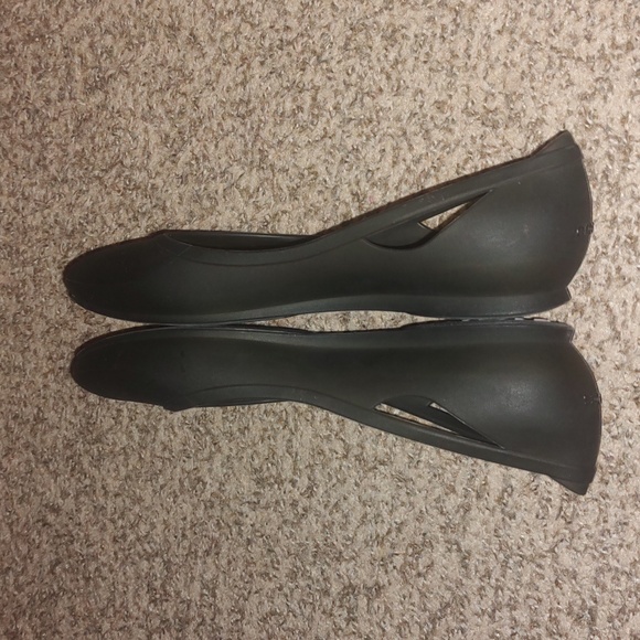 Crocs Women's Black Rio Pointed Toe Ballerinas with Cutouts US Size 8 - Picture 5 of 9